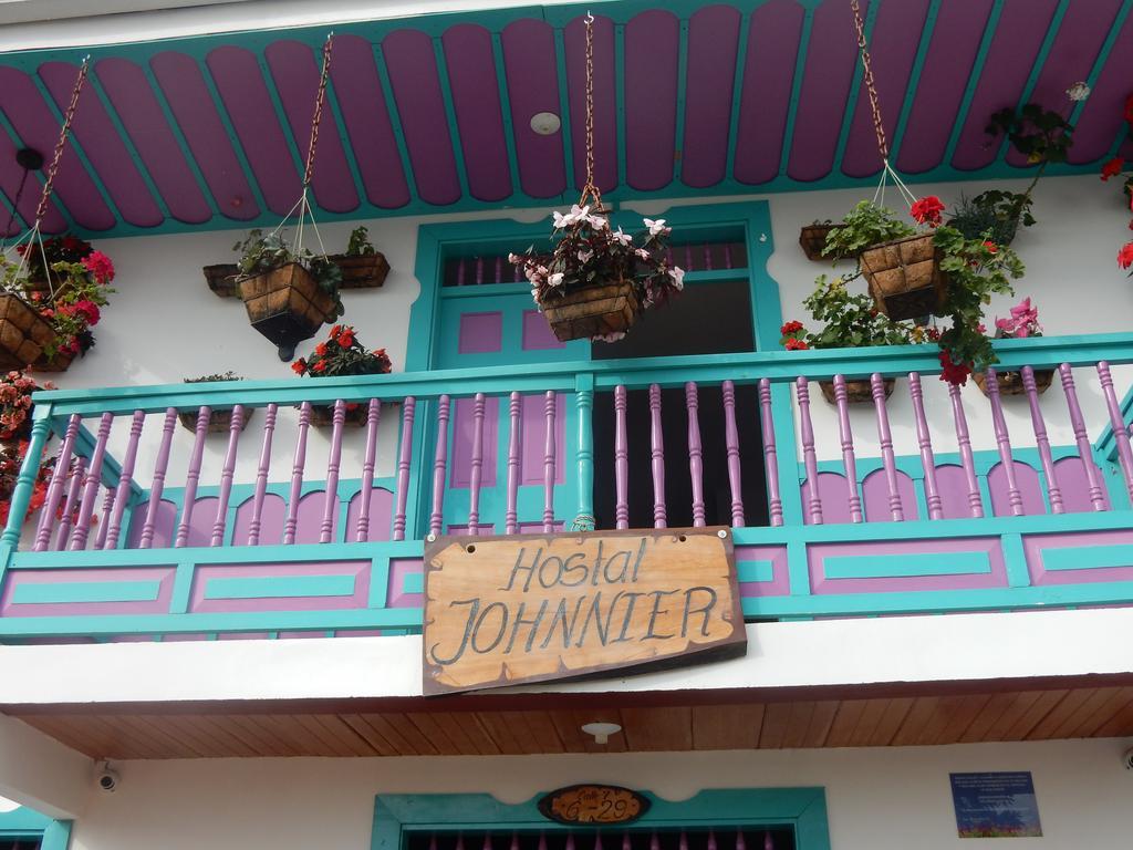 Hostal Johnnier Salento Exterior photo